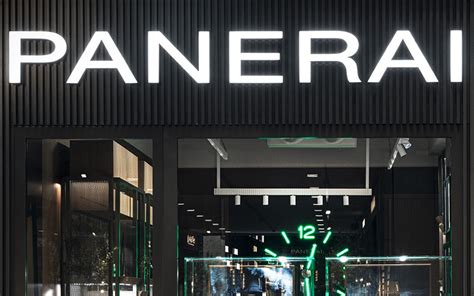 Panerai, nuova boutique a Bologna .